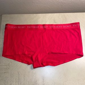 Victoria’s Secret Shortie